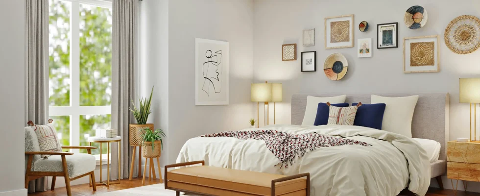 Quarto decorado com parede cinza clara