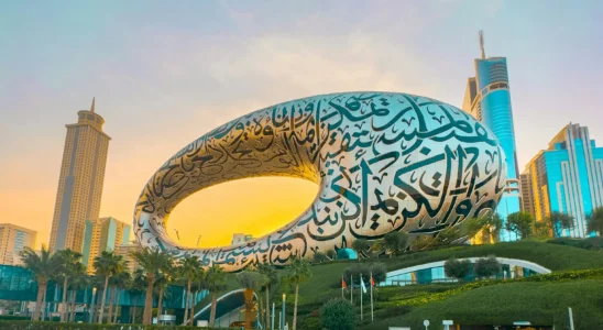 Pôr do sol Museu do Futuro em Dubai