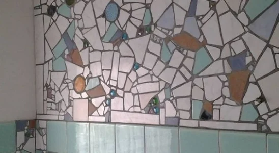 decore com pisos de caquinhos