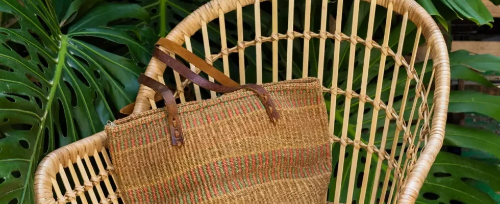 Cadeira de Vime em jardim