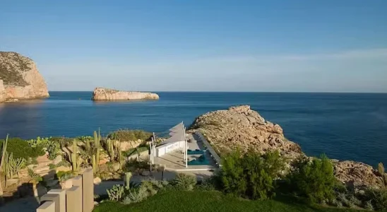 Mansão de Messi em Ibiza